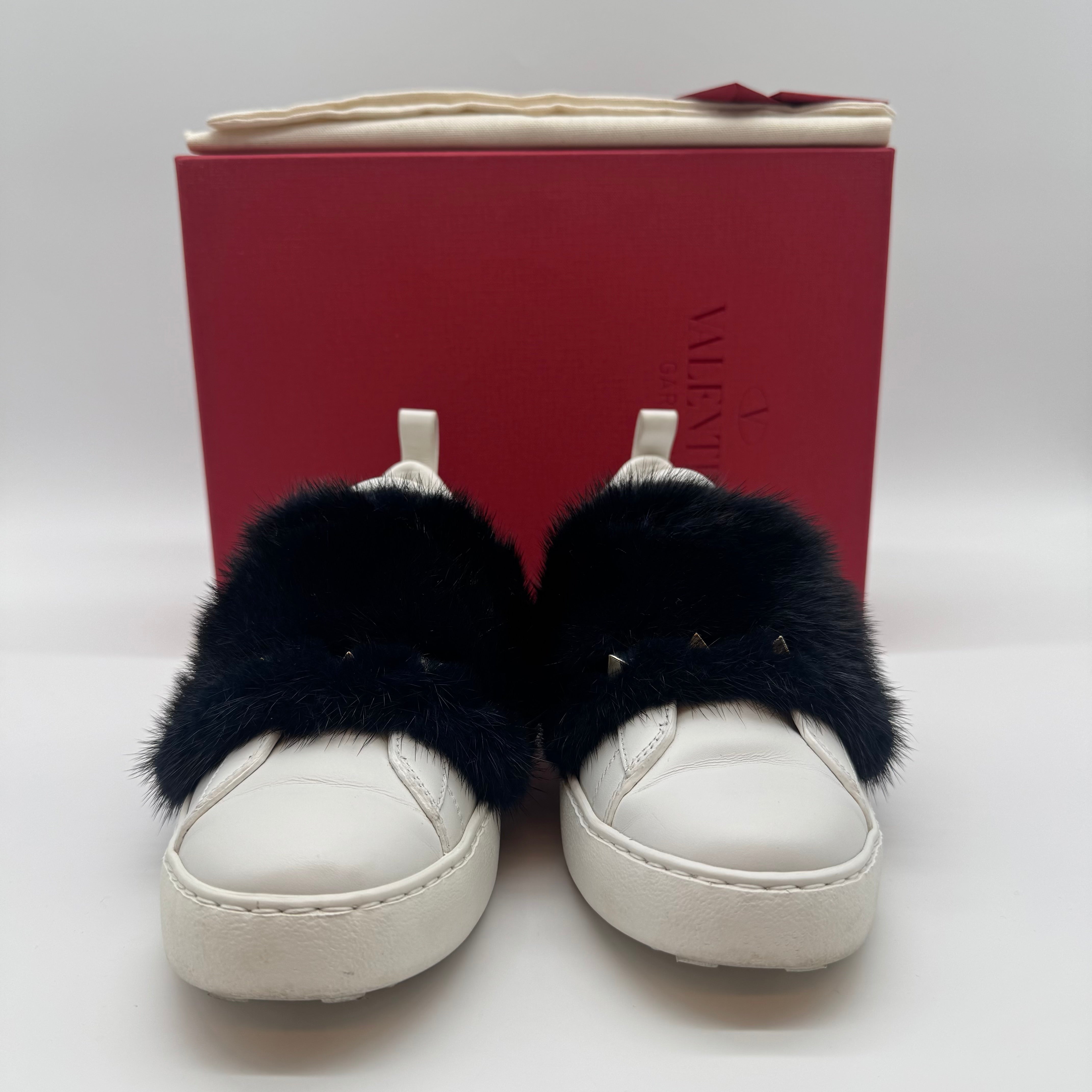 VALENTINO ROCKSTUD MINK