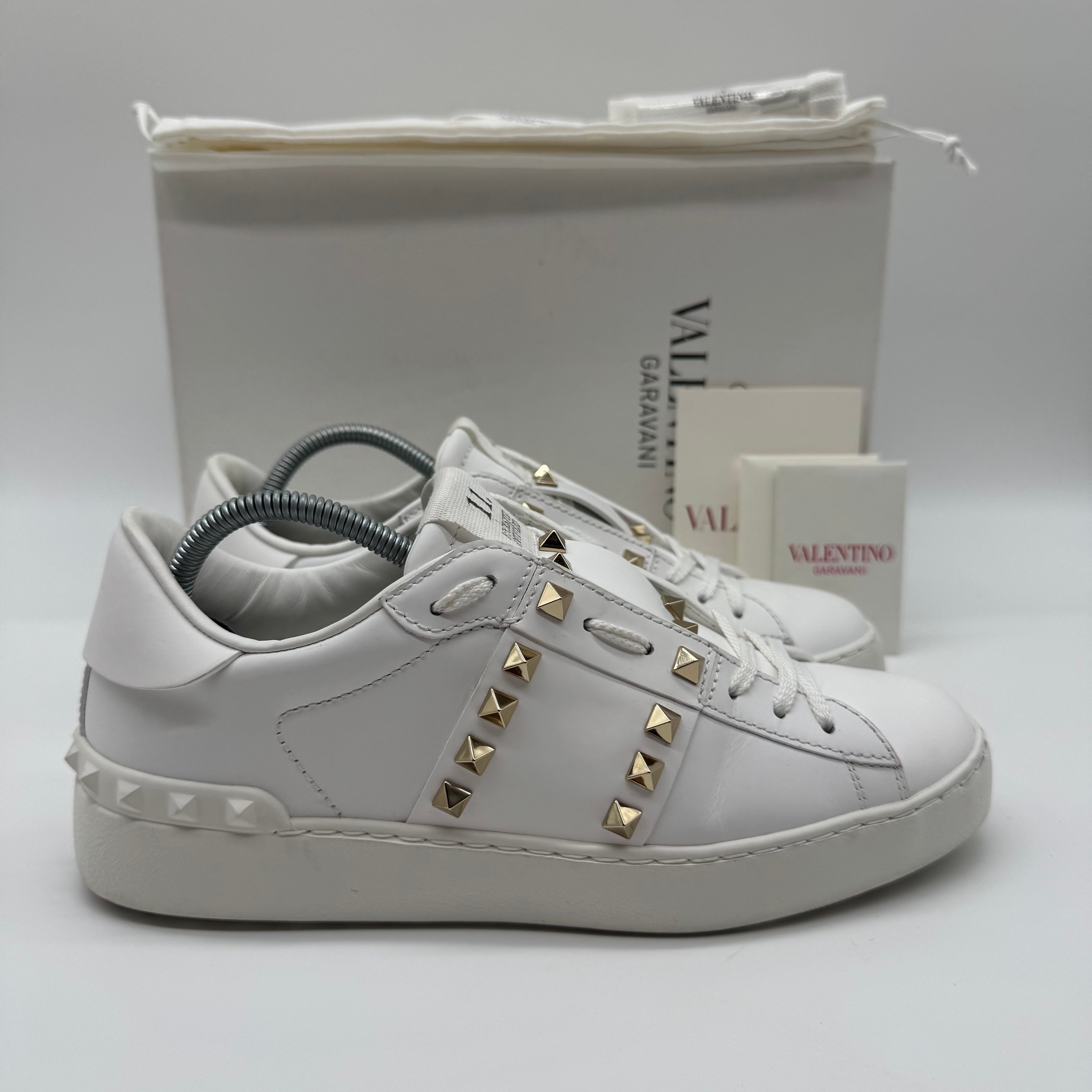 VALENTINO ROCKSTUD SNEAKER
