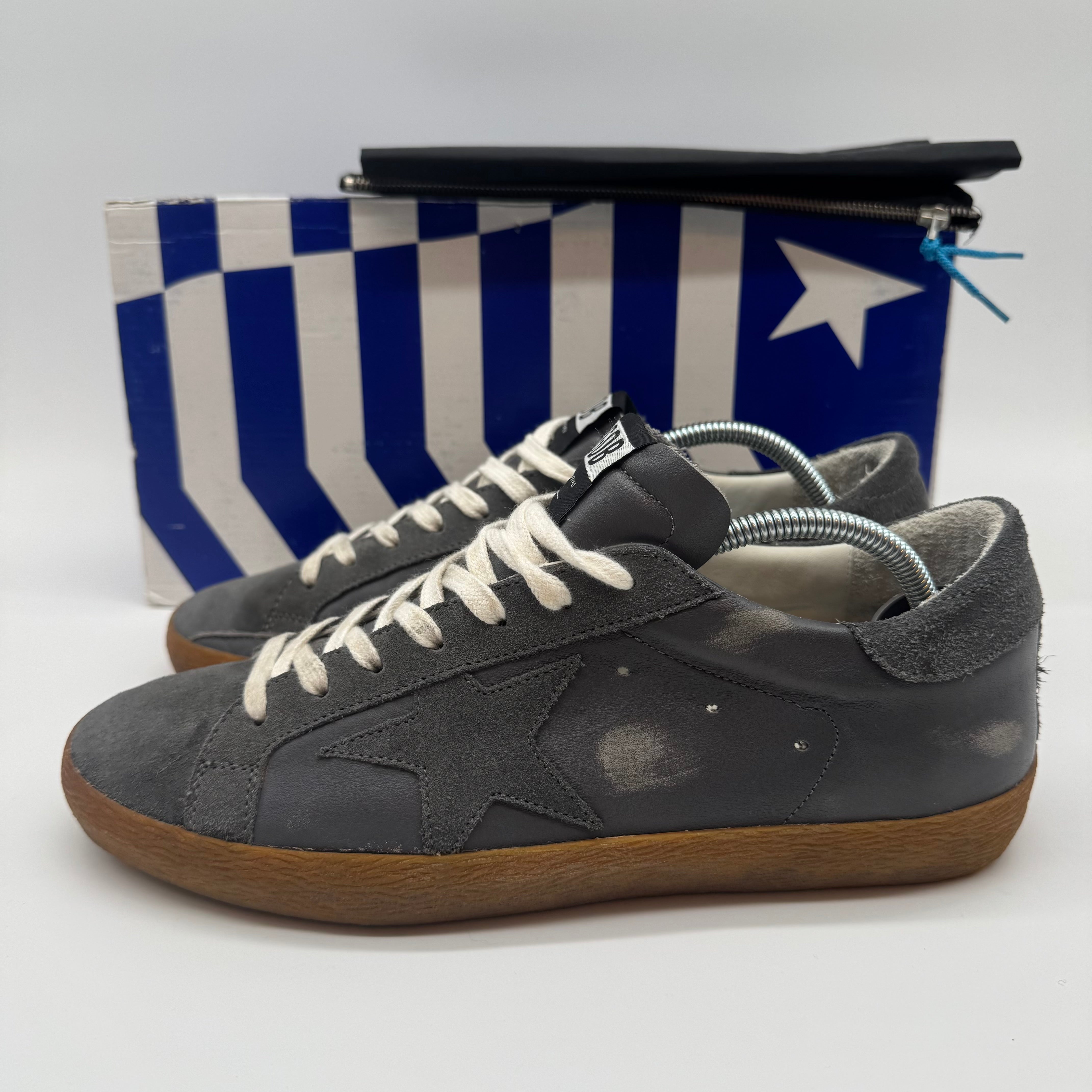 GOLDEN GOOSE SUPERSTAR SNEAKERS