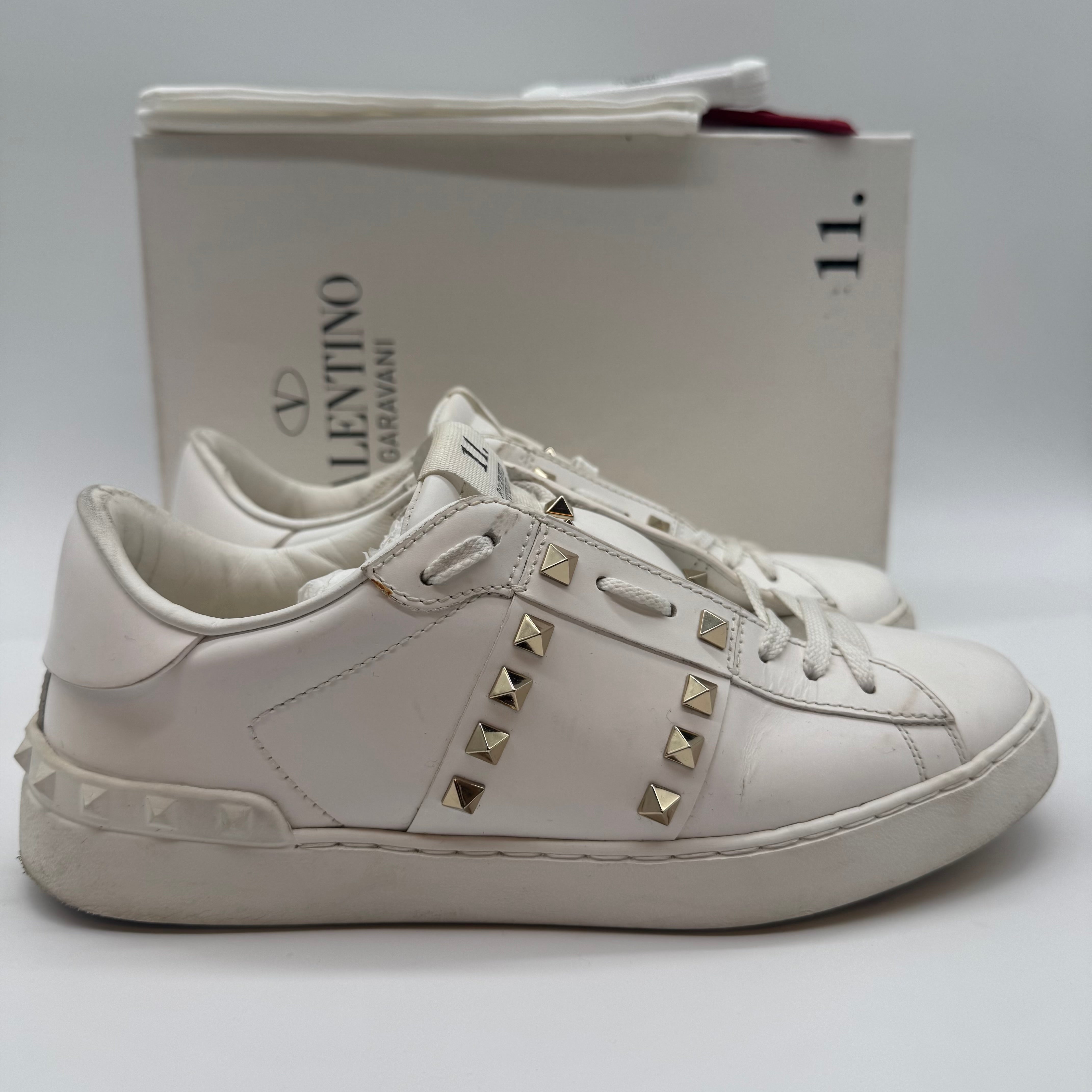 VALENTINO ROCKSTUD SNEAKERS