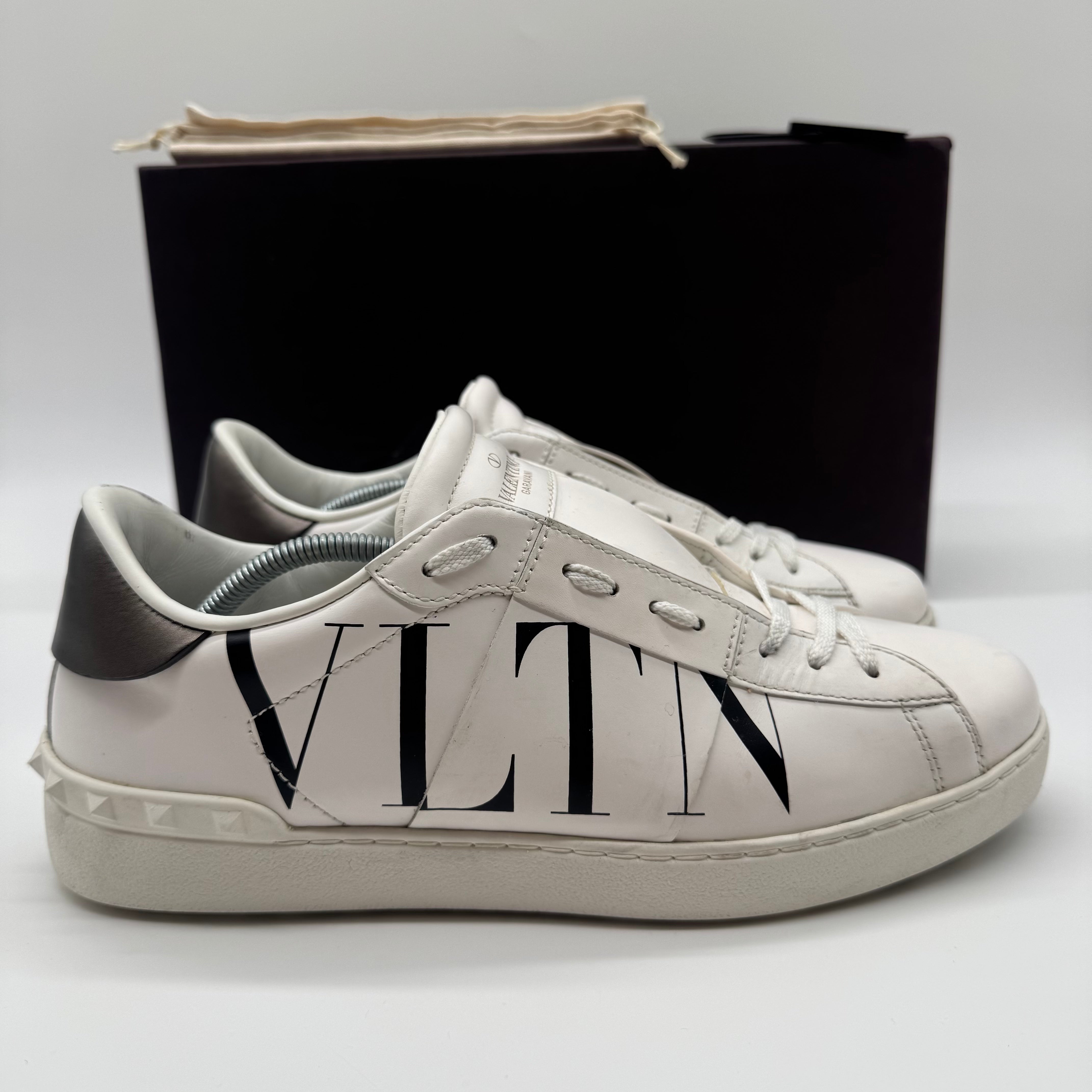 VALENTINO SNEAKERS