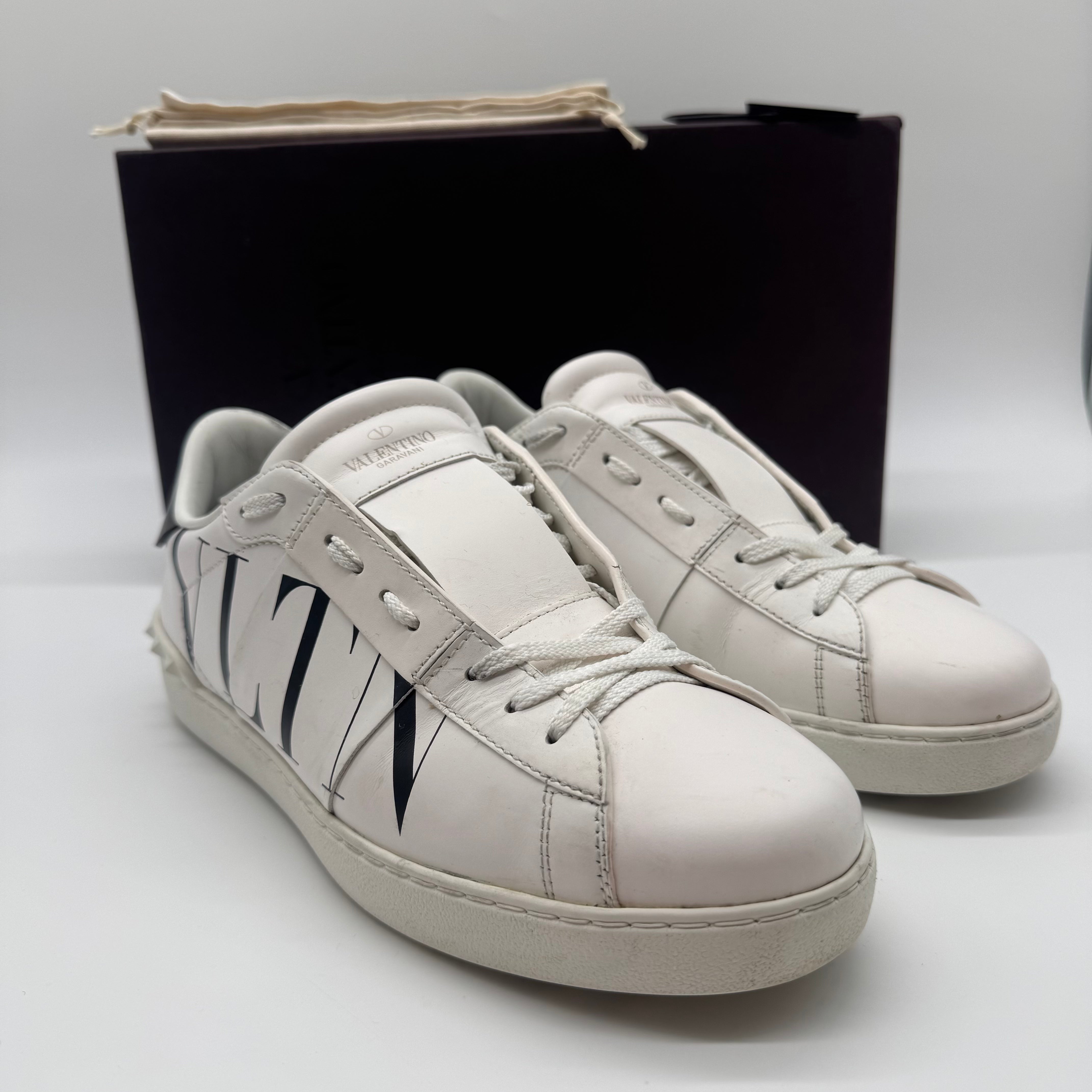 VALENTINO SNEAKERS