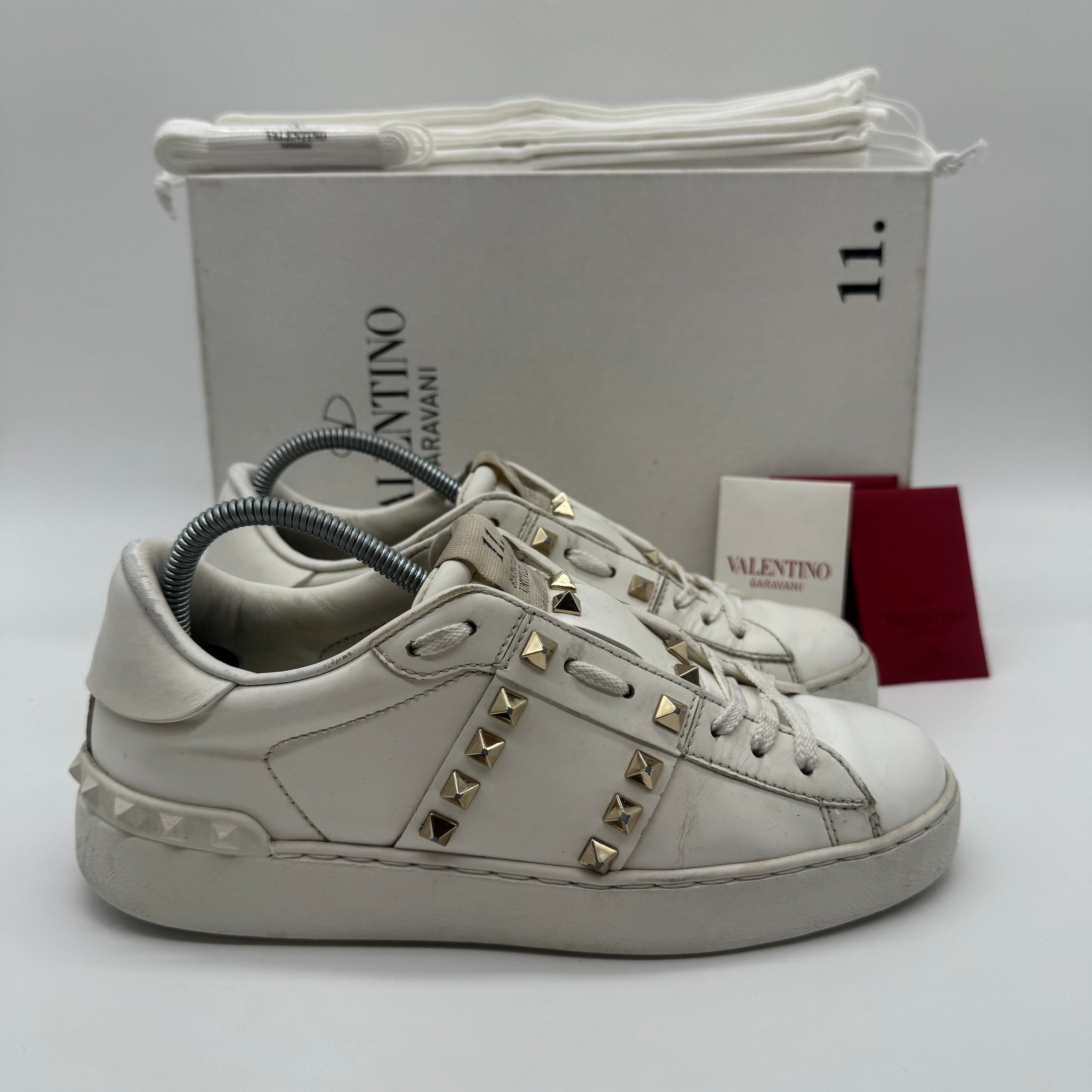 VALENTINO ROCKSTUD