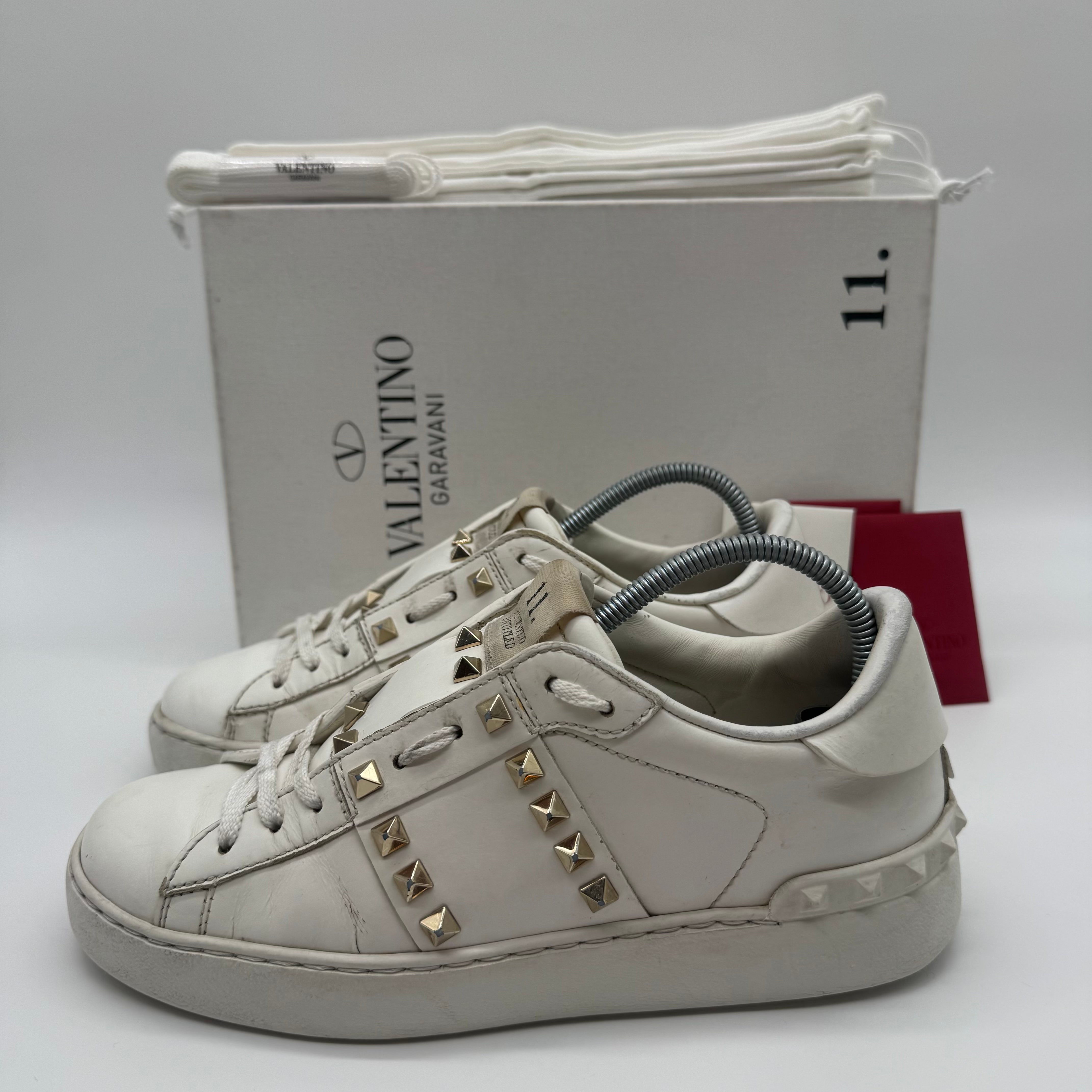 VALENTINO ROCKSTUD