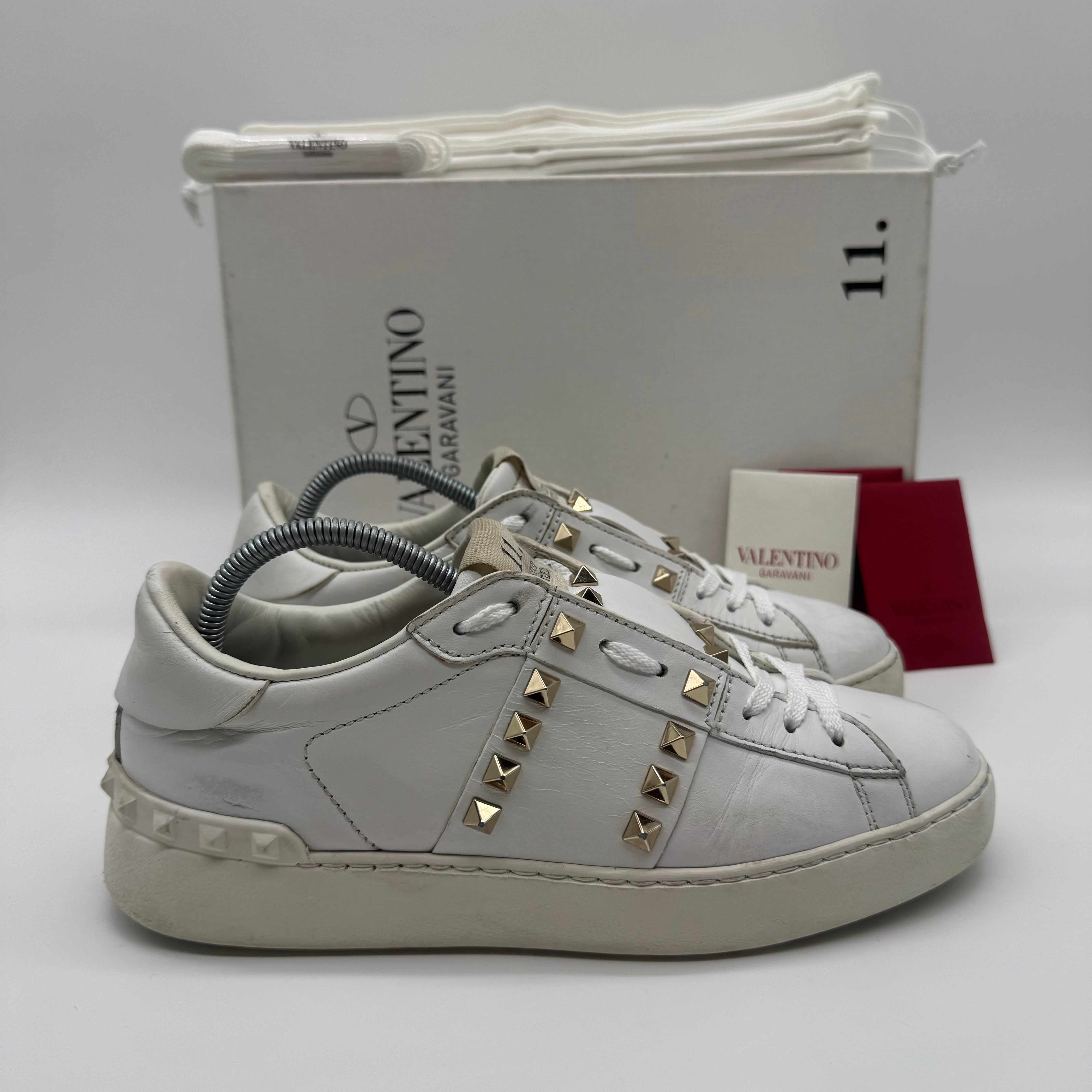 VALENTINO ROCKSTUD