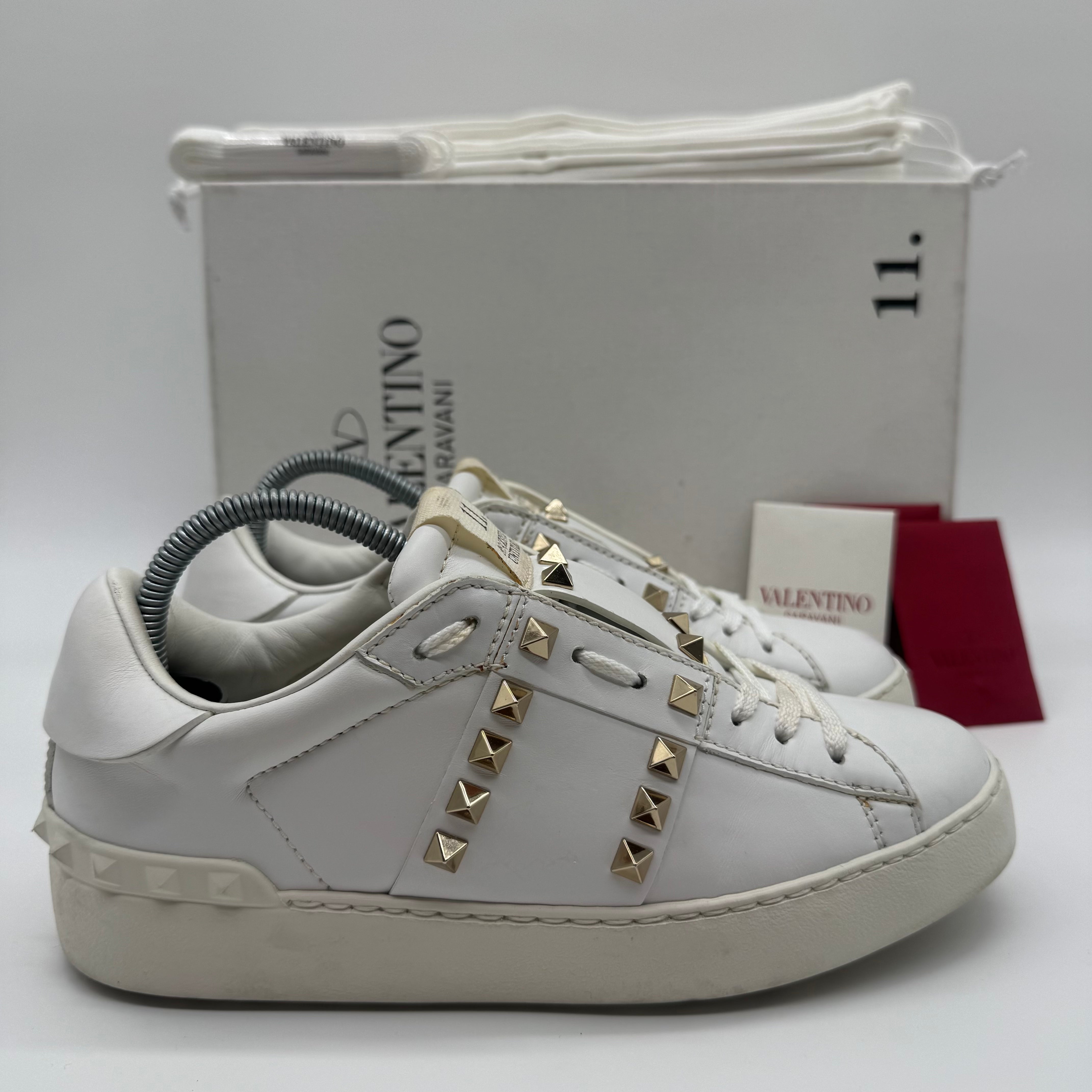 VALENTINO ROCKSTUD