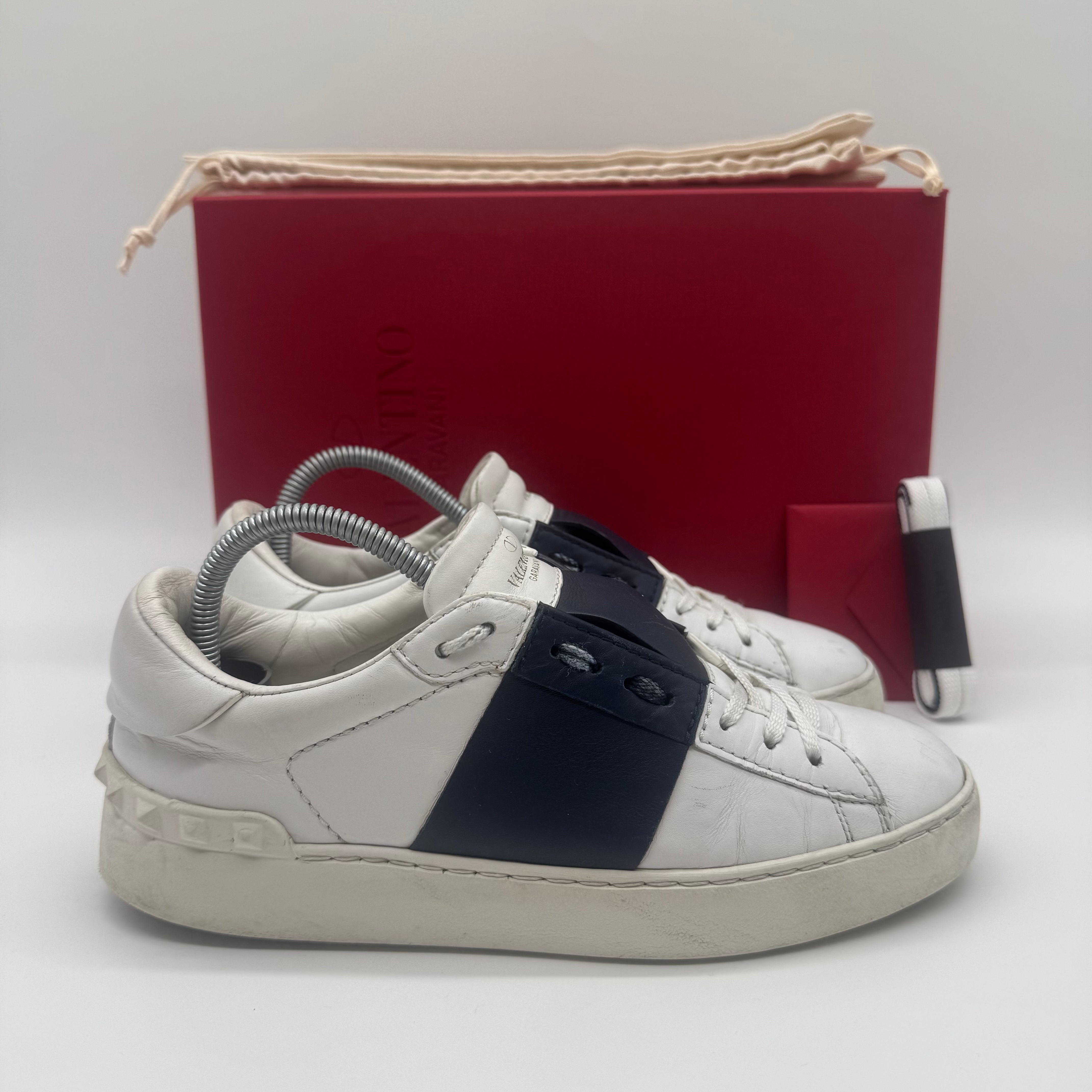 VALENTINO OPEN