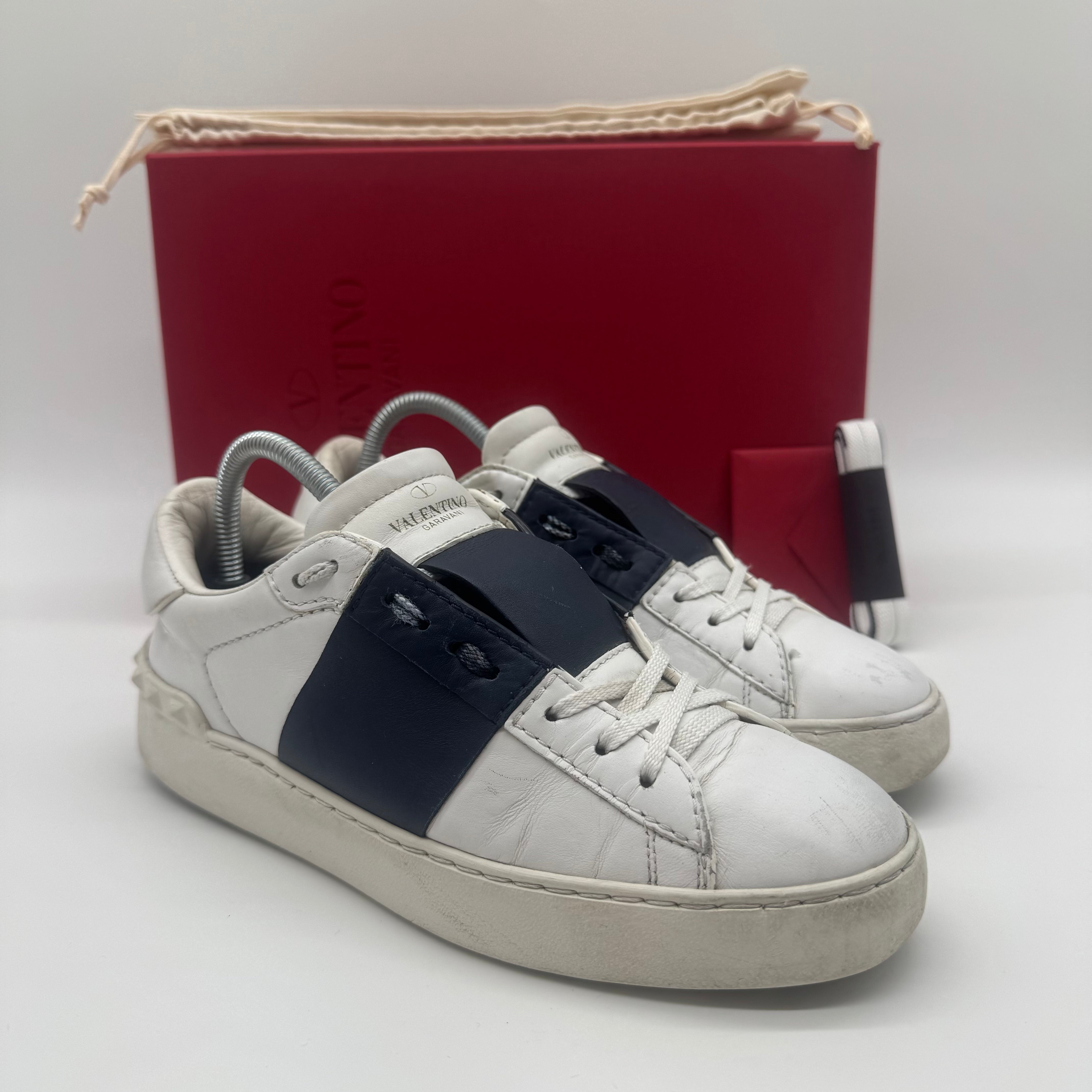 VALENTINO OPEN