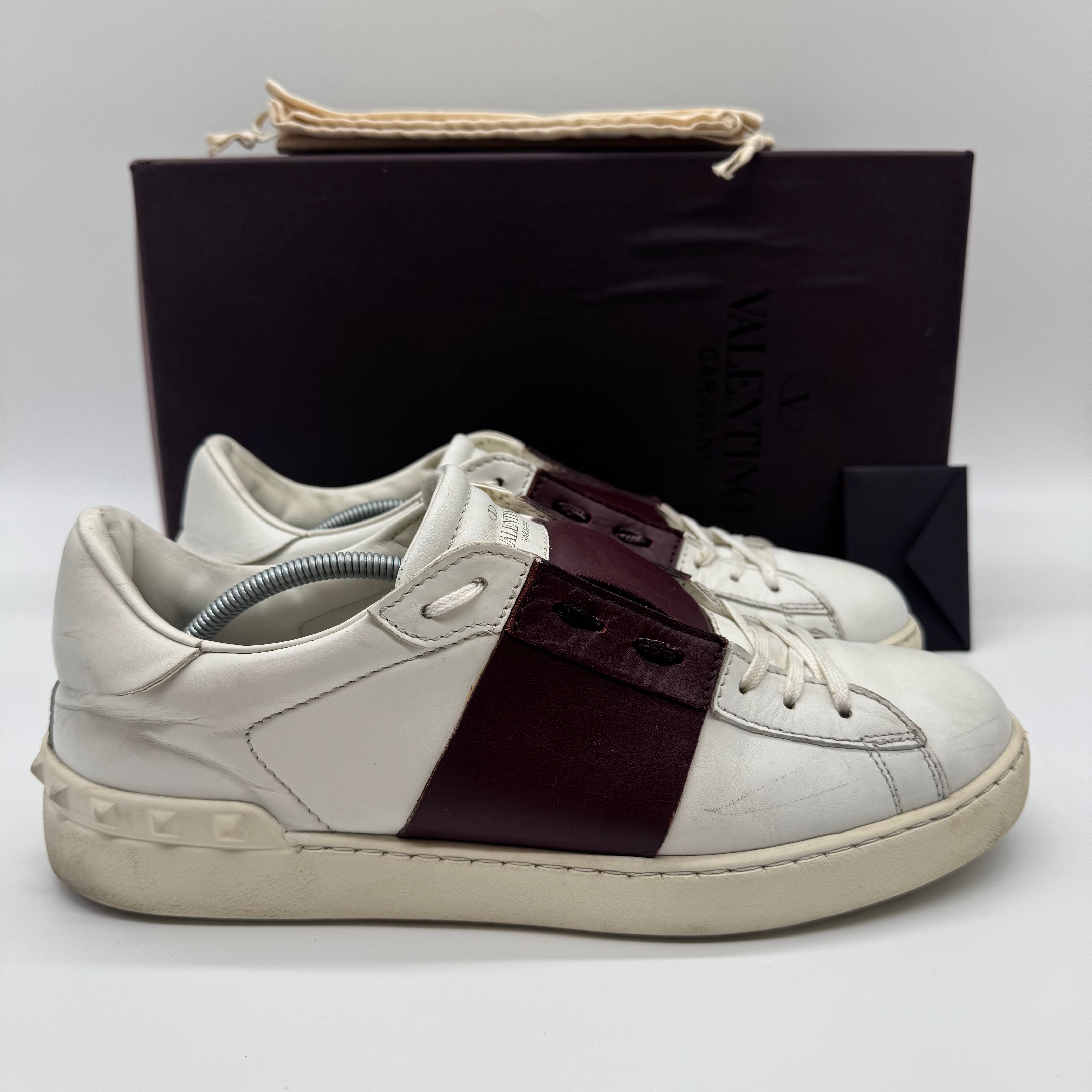 VALENTINO OPEN
