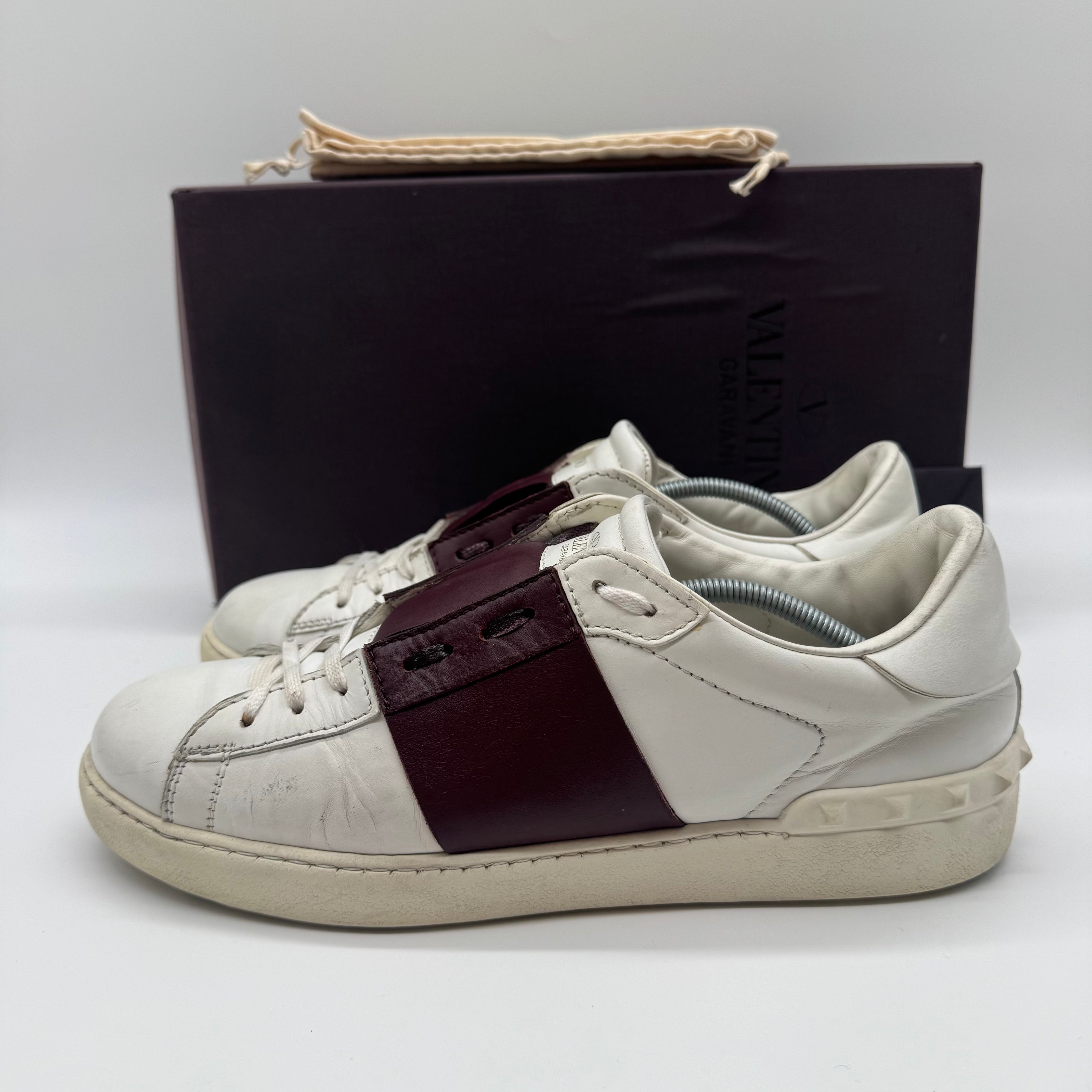 VALENTINO OPEN