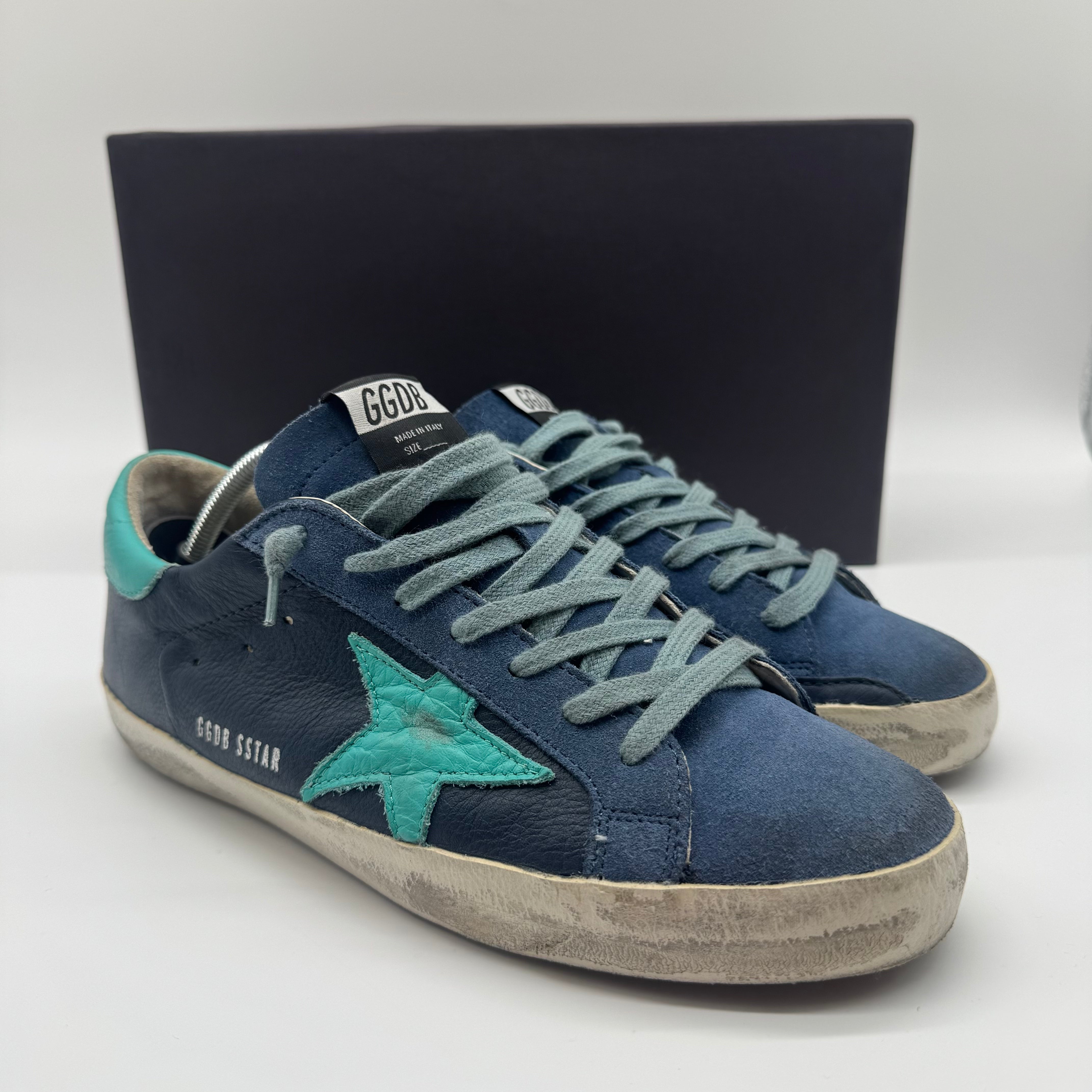 GOLDEN GOOSE SUPERSTAR