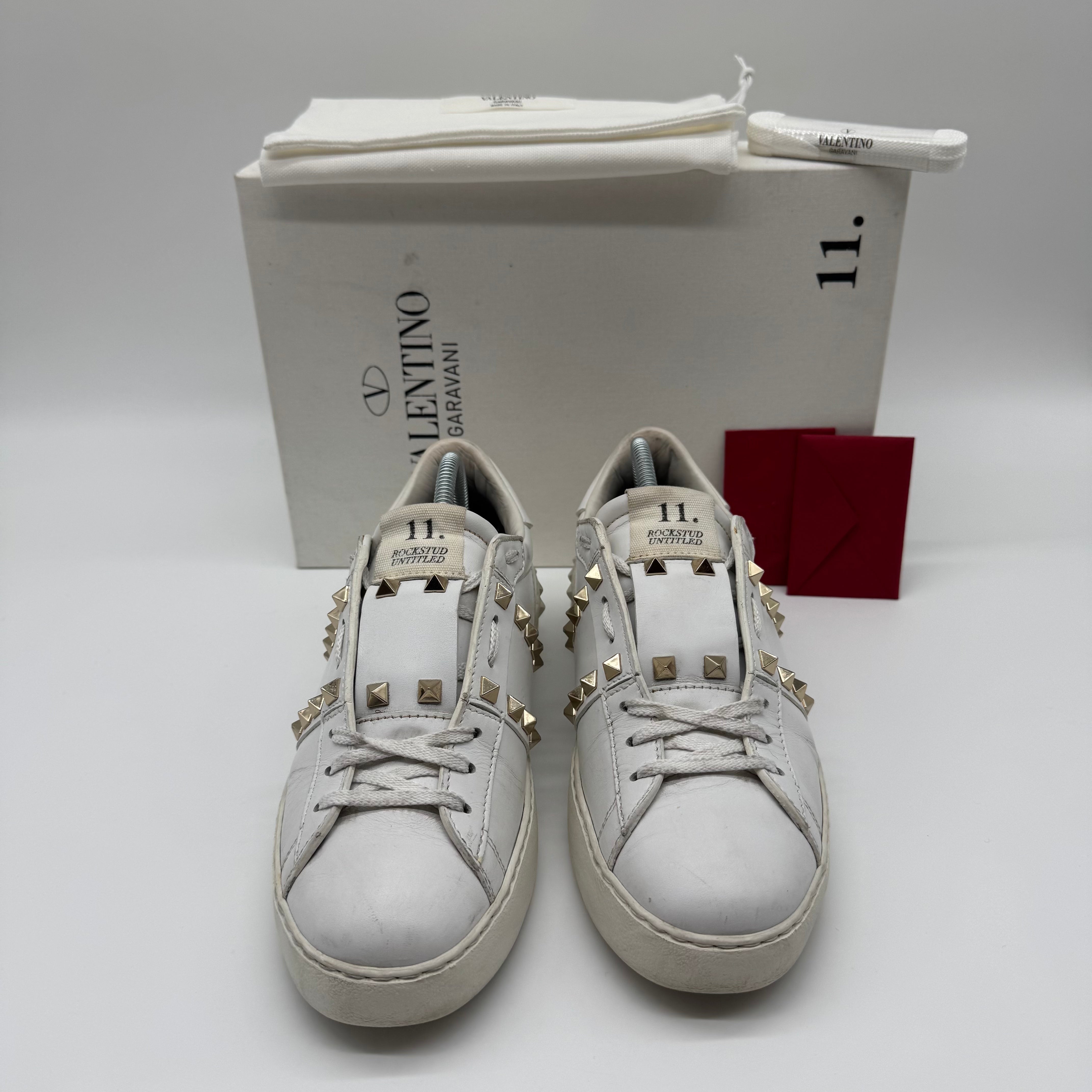 VALENTINO ROCKSTUD