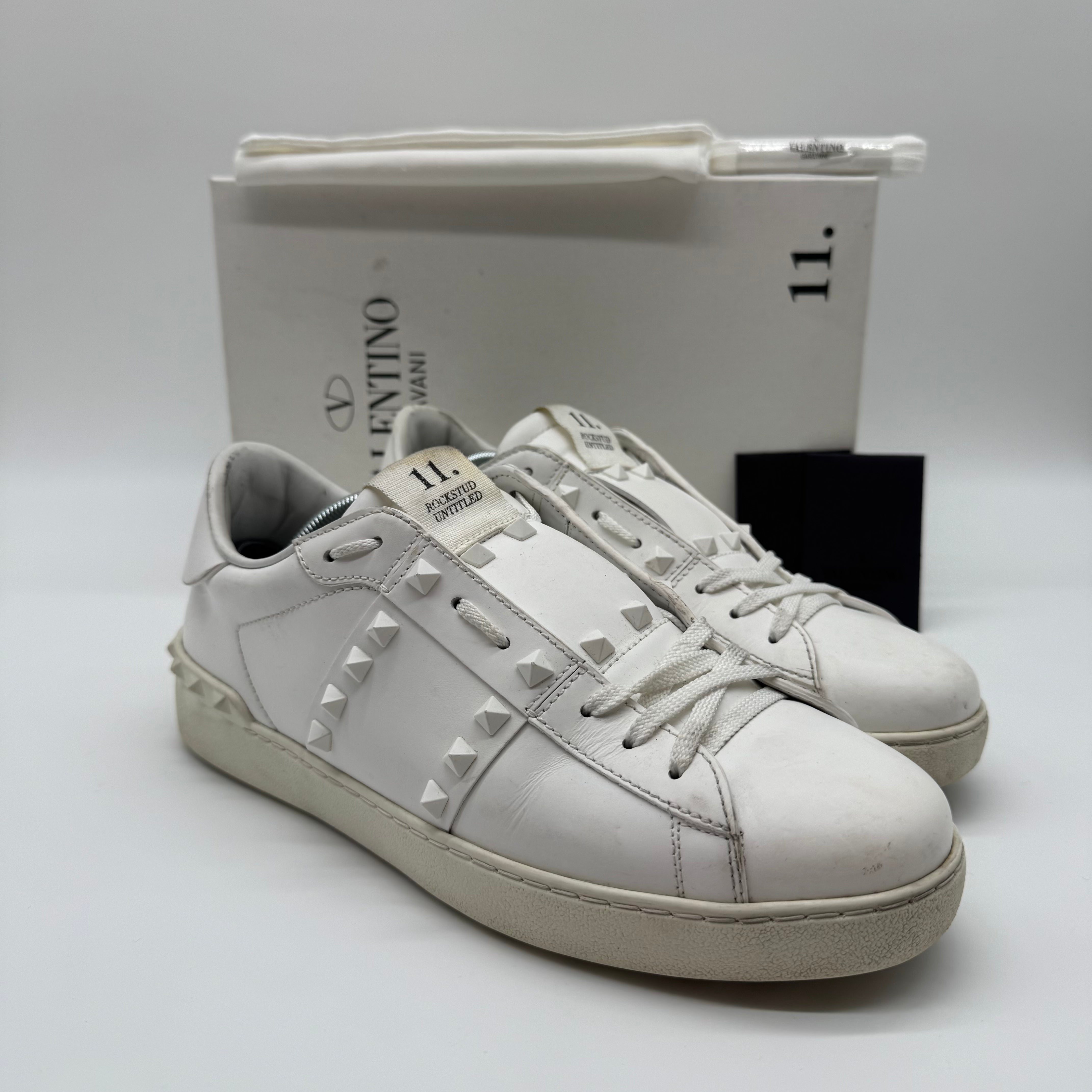 VALENTINO ROCKSTUD