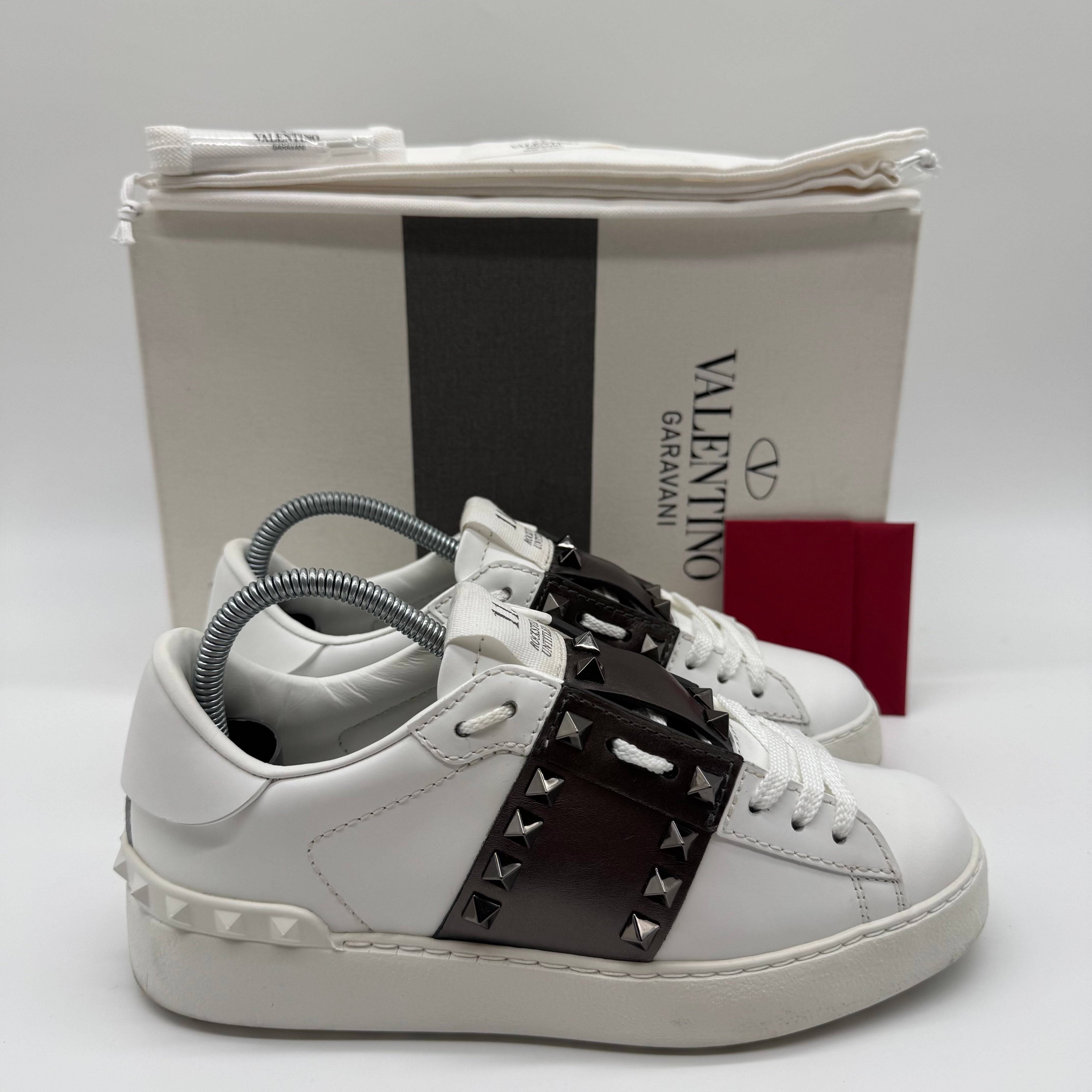VALENTINO ROCKSTUD SNEAKER
