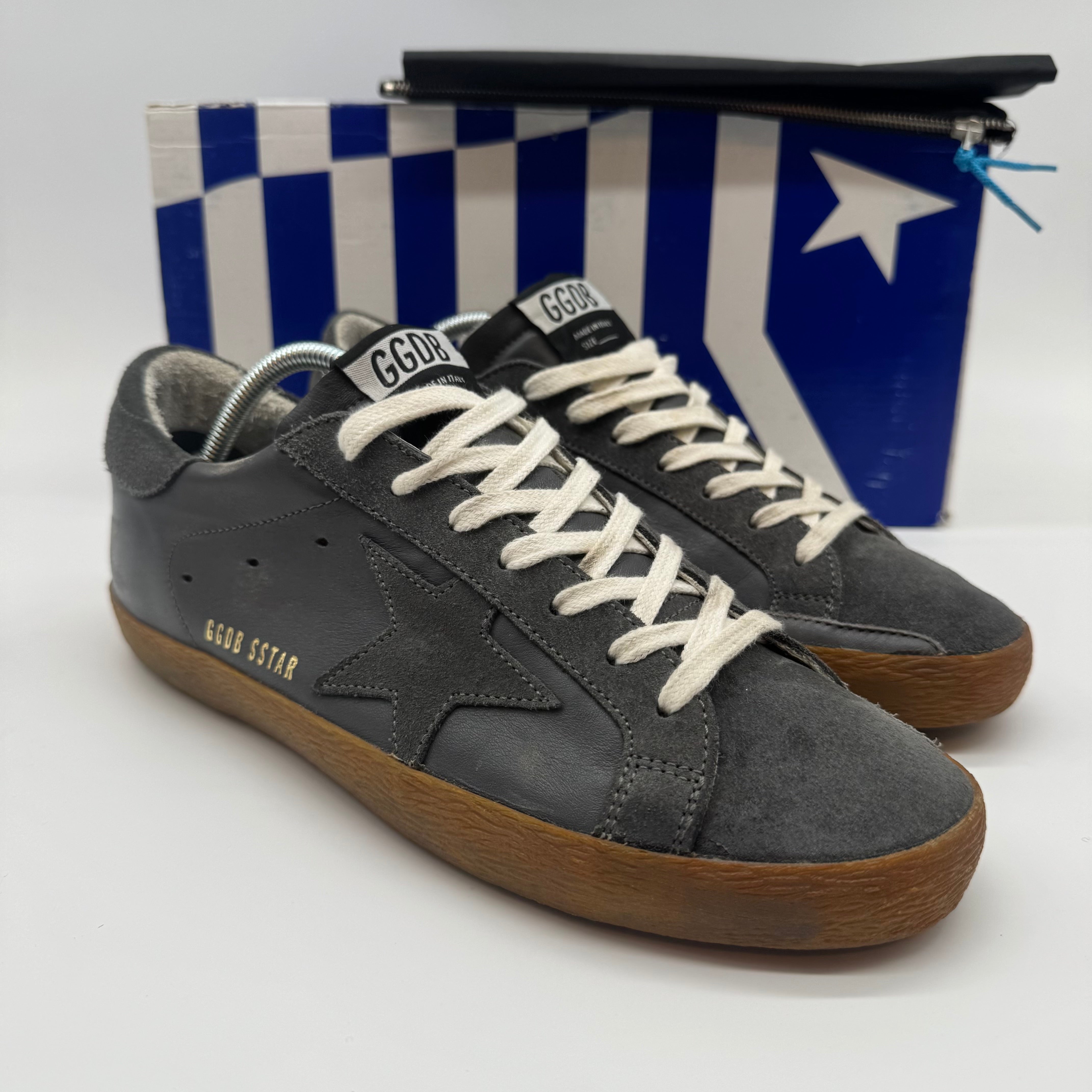 GOLDEN GOOSE SUPERSTAR SNEAKERS