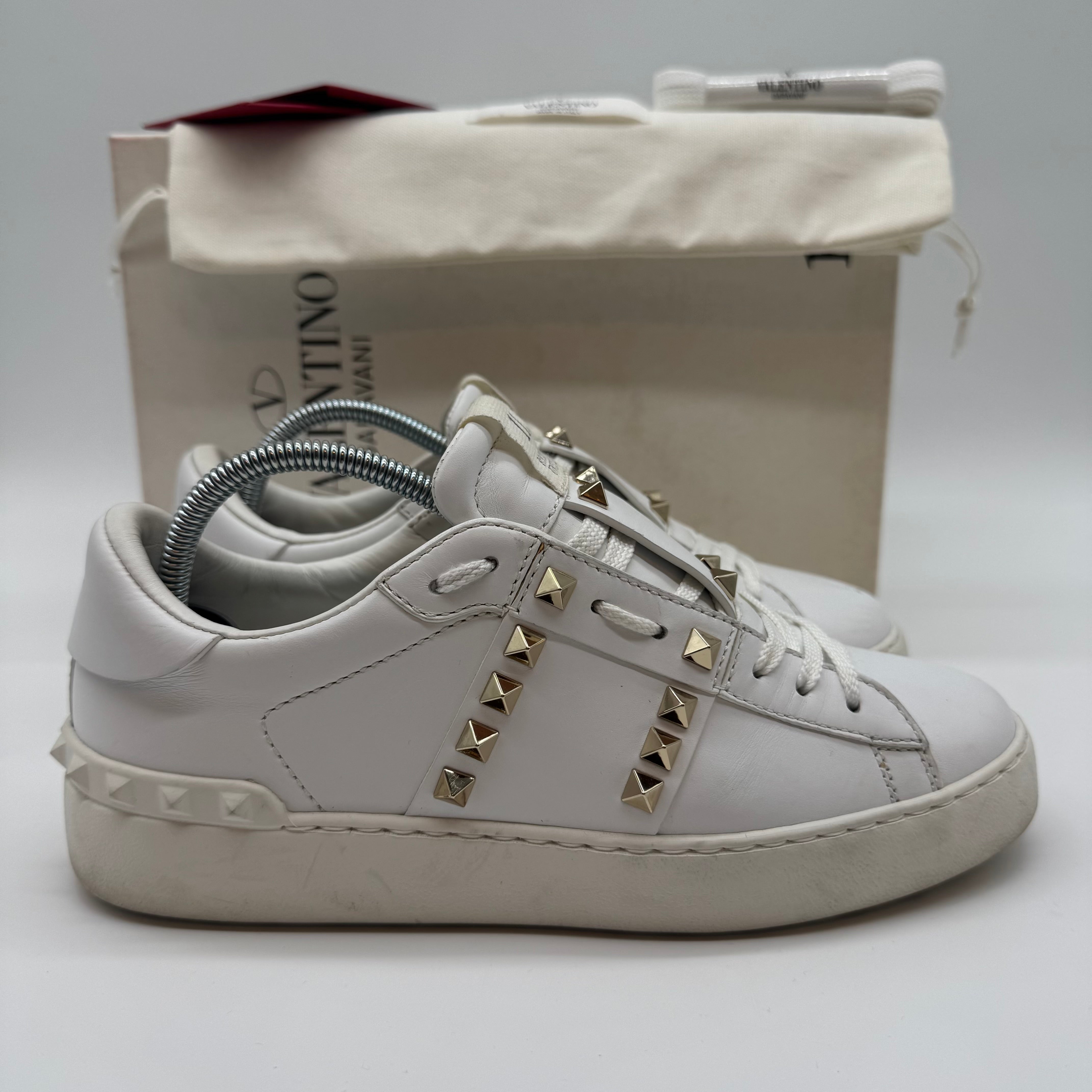 VALENTINO ROCKSTUD SNEAKERS