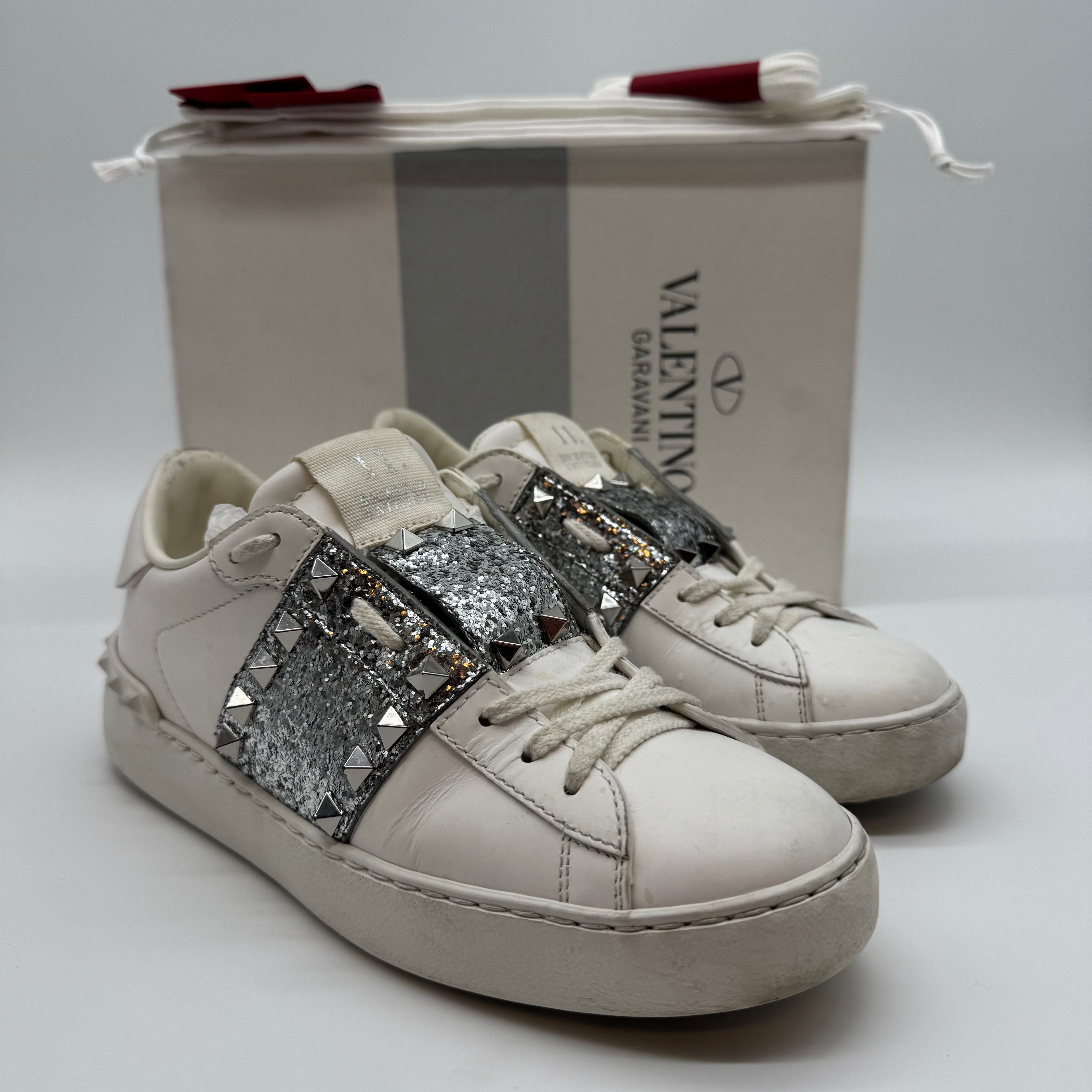 VALENTINO ROCKSTUD SNEAKERS